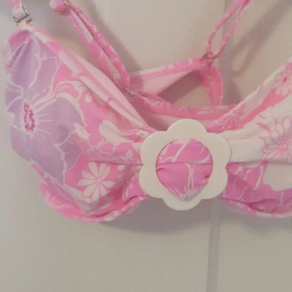 No Boundaries Ruffled hot Barbie pink Bikini Top floral print juniors size large - Picture 2 of 4